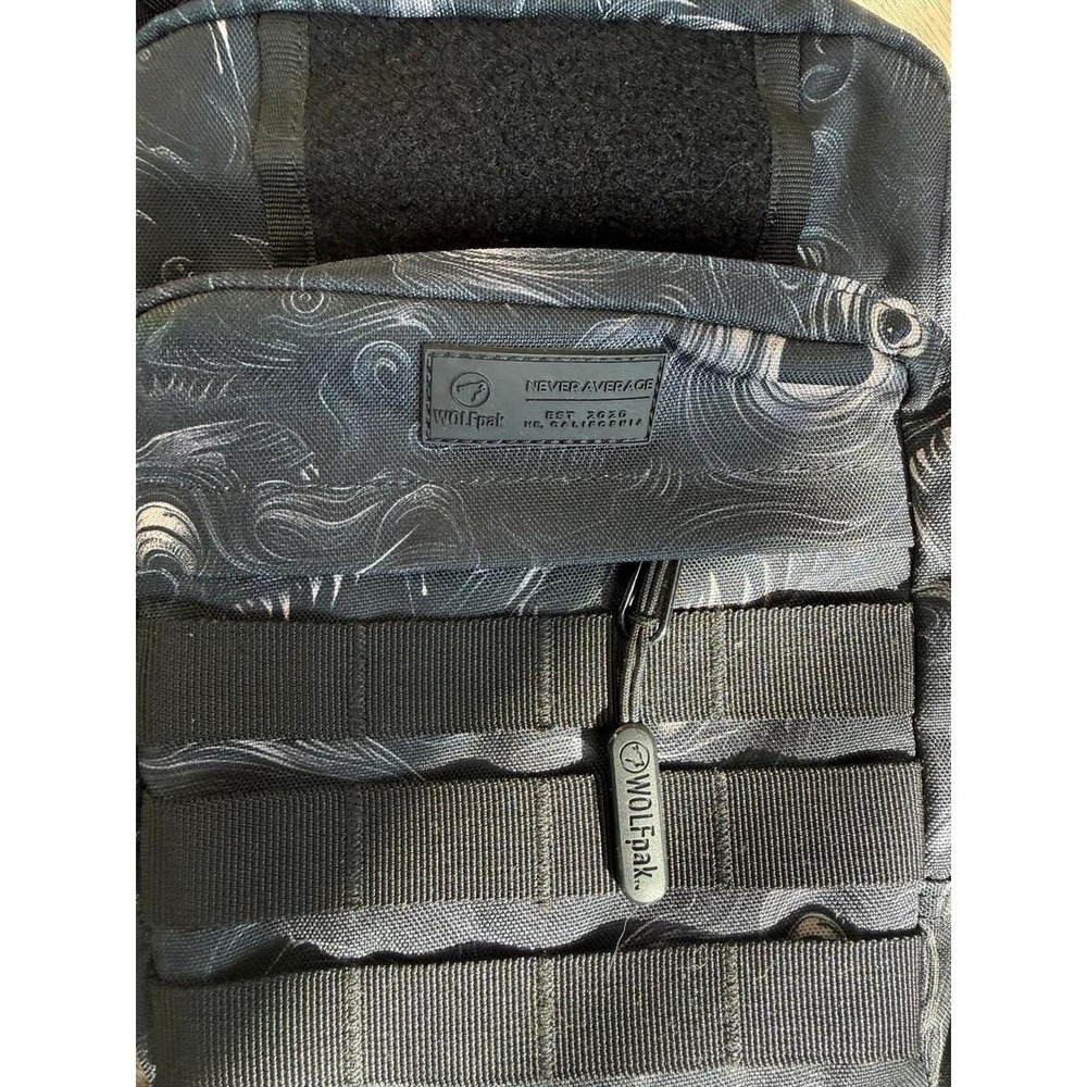 Wolfpak 9L Sling Bag Black Grey Pattern Tactical Gym Everyday Carry Bag - Picture 3 of 6